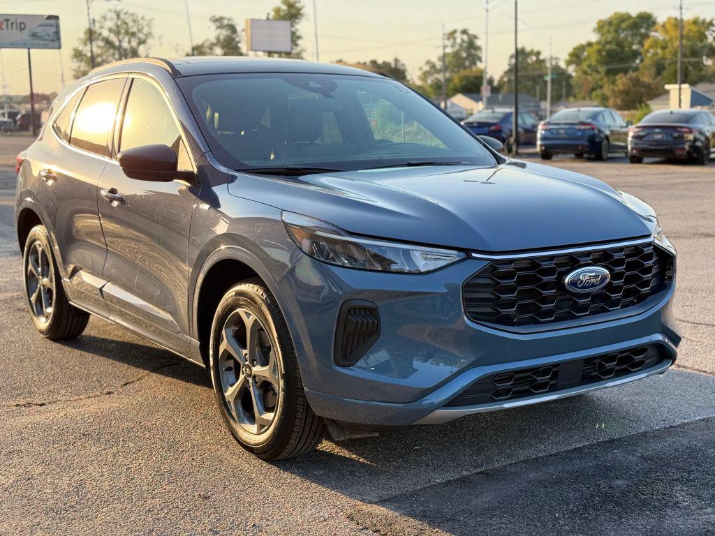 used 2024 Ford Escape car, priced at $19,995