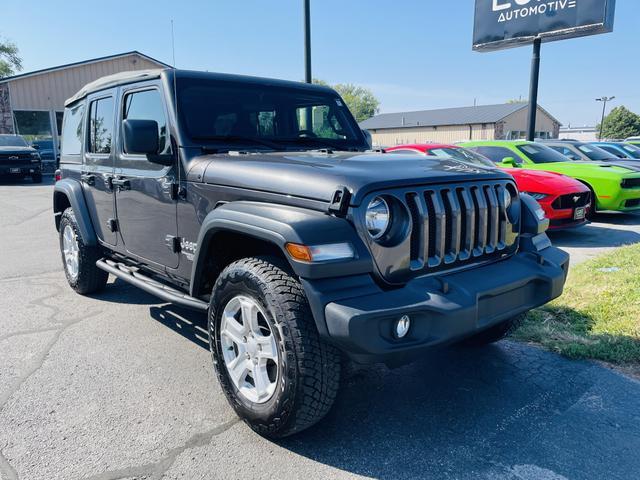 used 2019 Jeep Wrangler Unlimited car, priced at $27,995