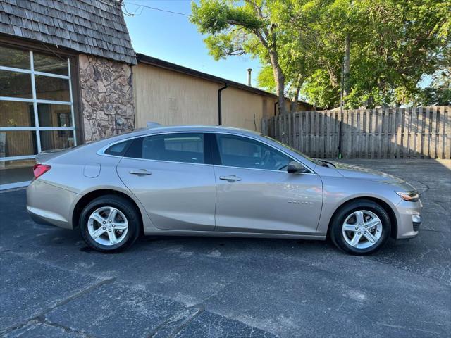used 2024 Chevrolet Malibu car, priced at $20,895