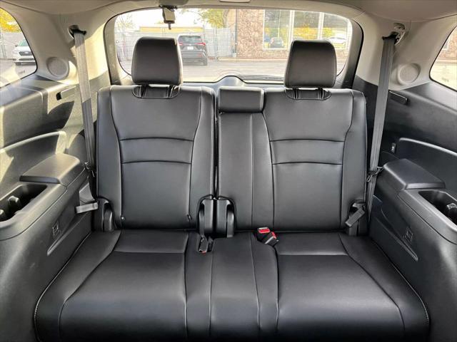 used 2021 Honda Pilot car, priced at $25,495