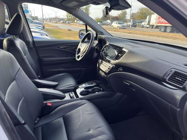 used 2021 Honda Pilot car, priced at $25,495