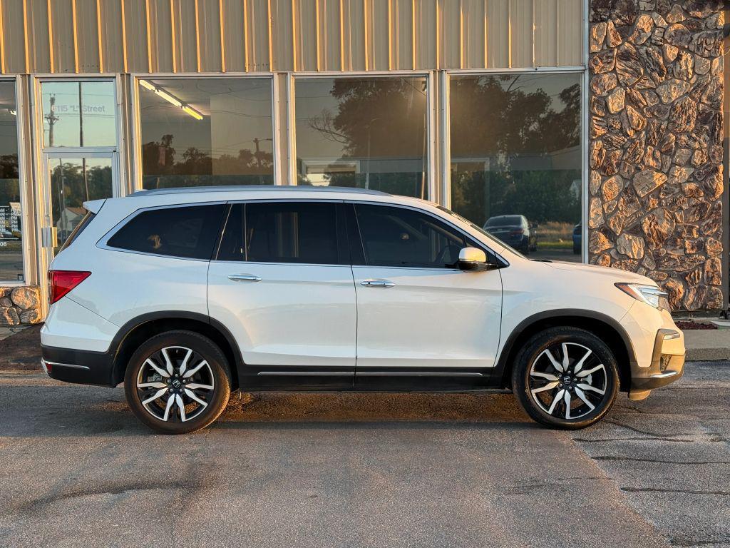 used 2021 Honda Pilot car, priced at $24,990
