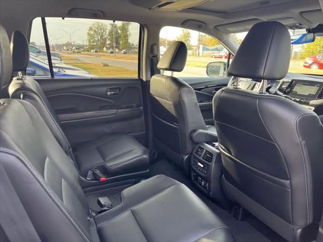 used 2021 Honda Pilot car, priced at $25,495