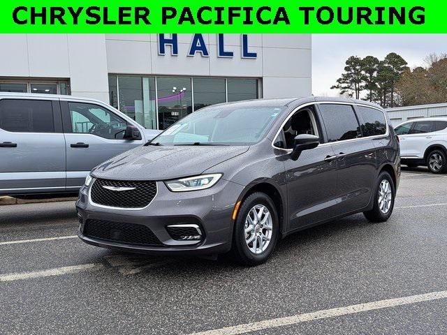 used 2023 Chrysler Pacifica car, priced at $24,000