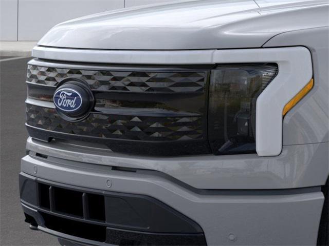 new 2024 Ford F-150 Lightning car