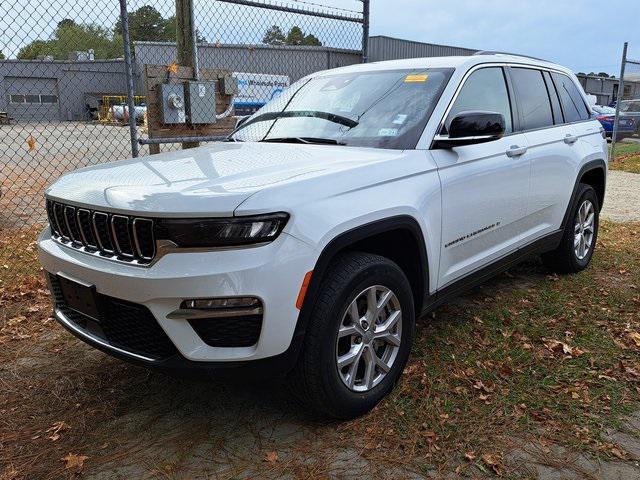 used 2022 Jeep Grand Cherokee car, priced at $29,900