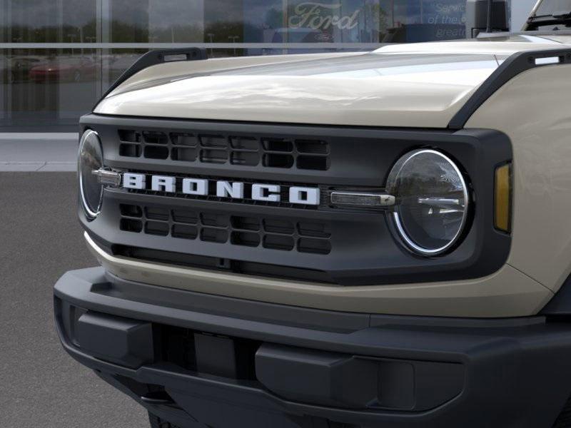 new 2025 Ford Bronco car, priced at $41,986