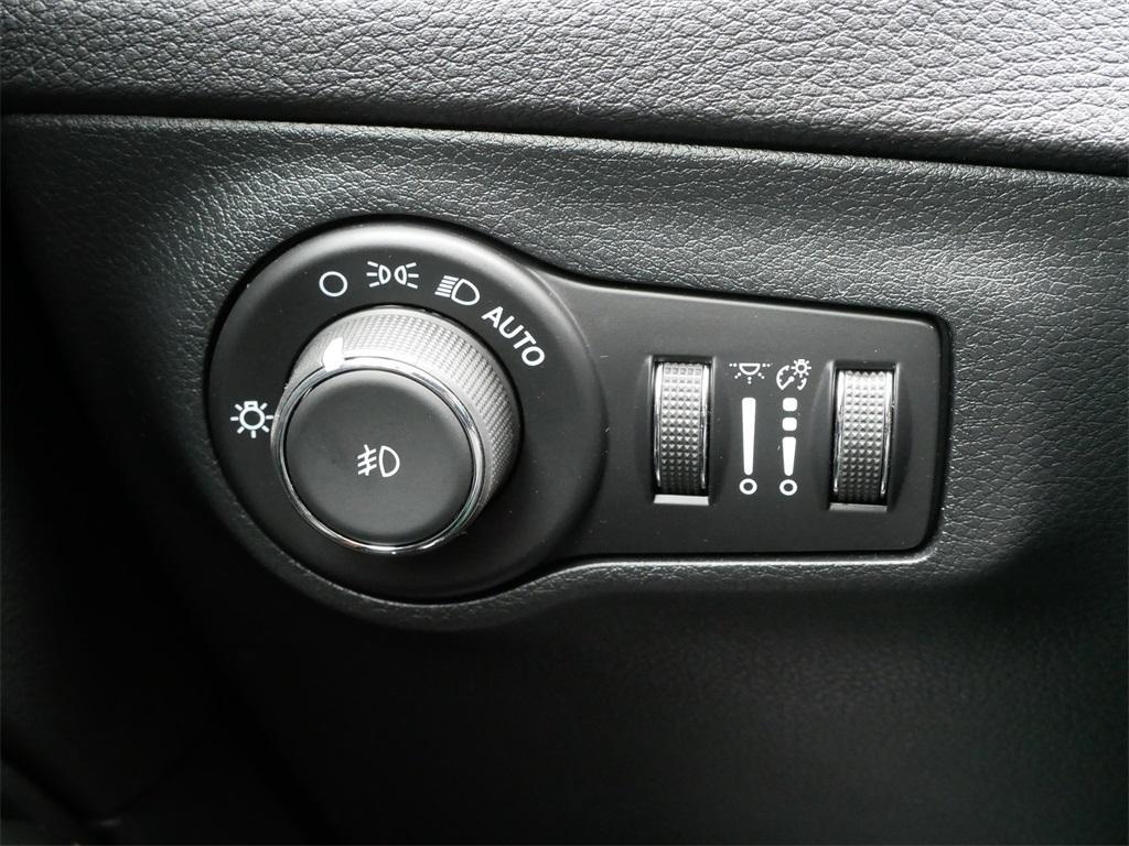 used 2021 Jeep Compass car, priced at $21,466