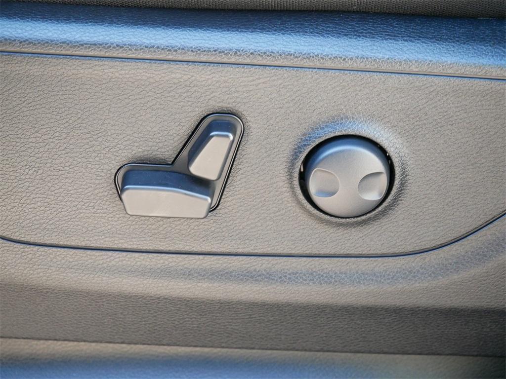 used 2025 Ram 1500 car, priced at $41,499