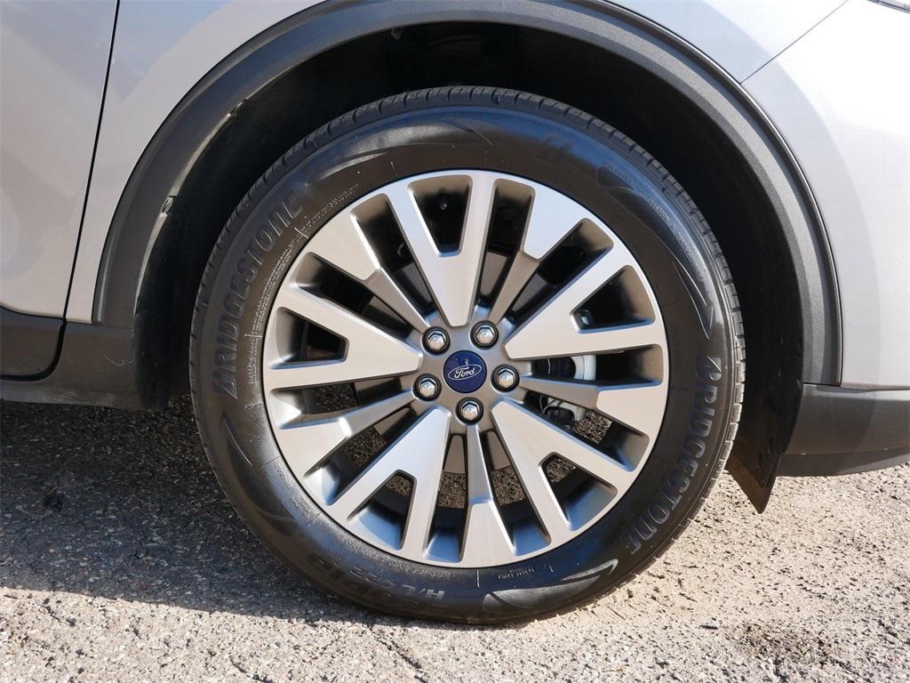 used 2022 Ford Escape car, priced at $27,799