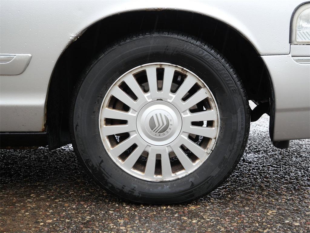 used 2008 Mercury Grand Marquis car, priced at $5,999