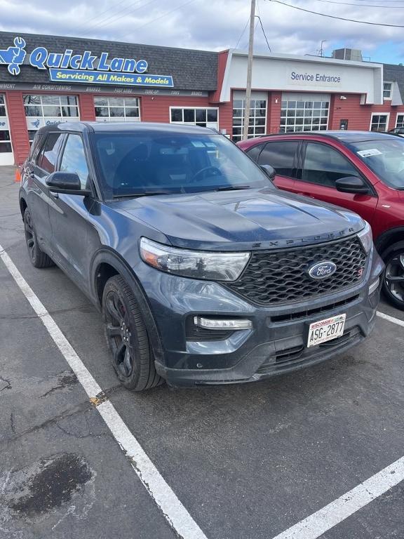 used 2022 Ford Explorer car, priced at $39,999