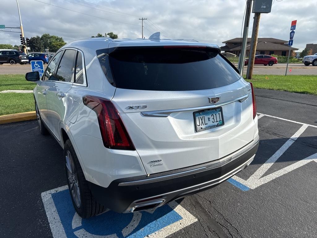 used 2023 Cadillac XT5 car, priced at $41,999