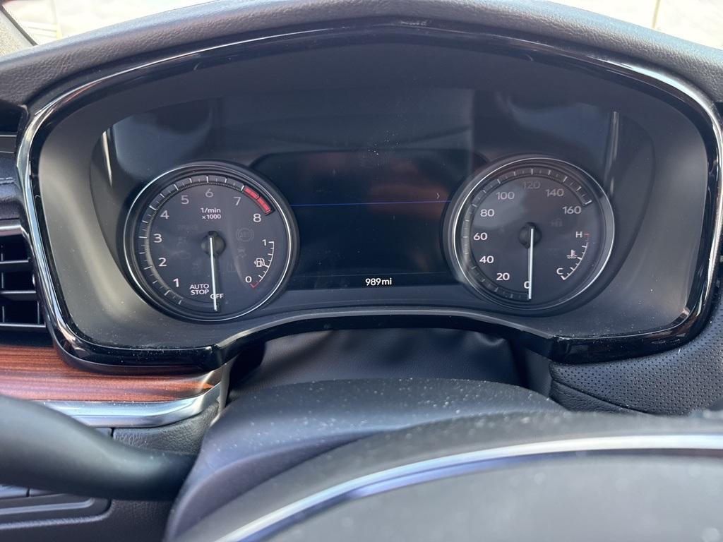 used 2023 Cadillac XT5 car, priced at $41,999