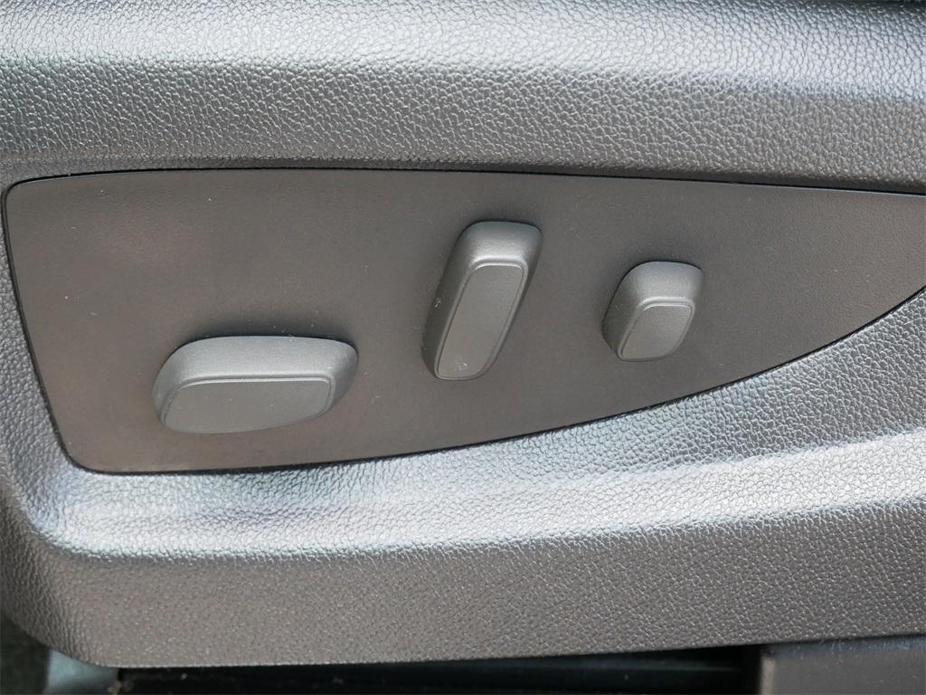 used 2014 Chevrolet Silverado 1500 car, priced at $14,999