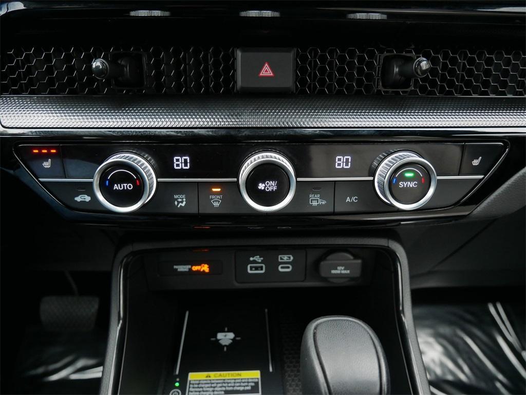 used 2025 Honda CR-V Hybrid car, priced at $38,499