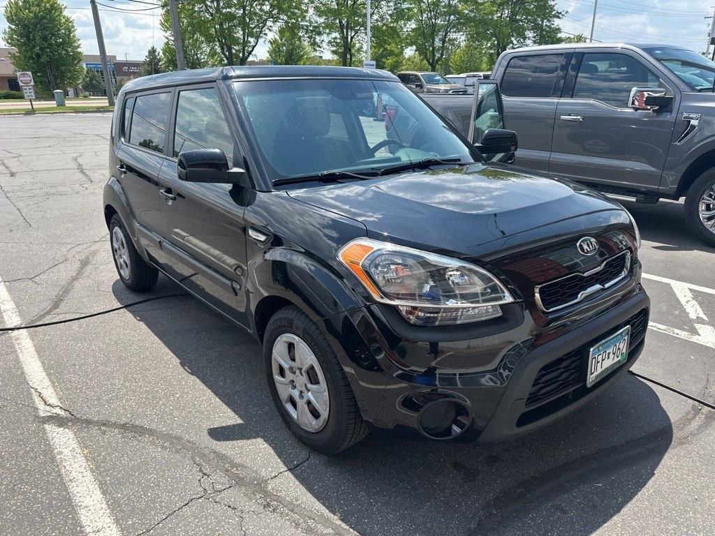 used 2013 Kia Soul car, priced at $6,999