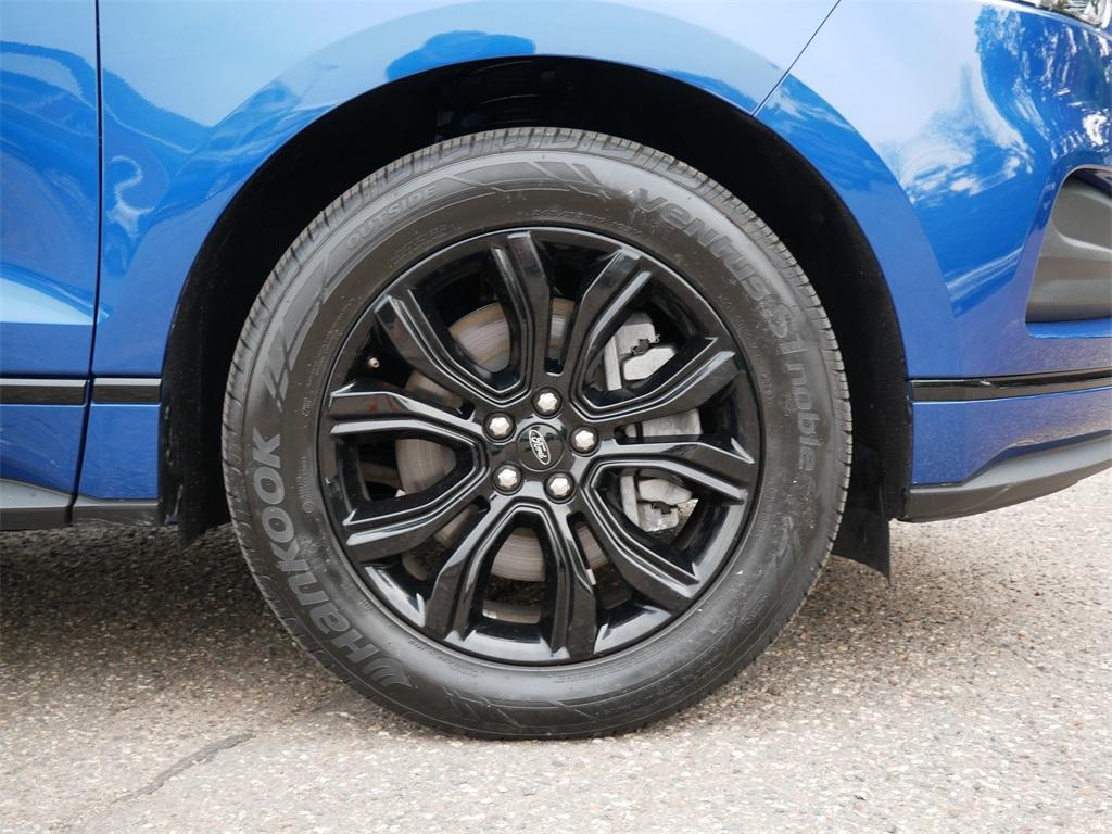used 2024 Ford Edge car, priced at $33,999