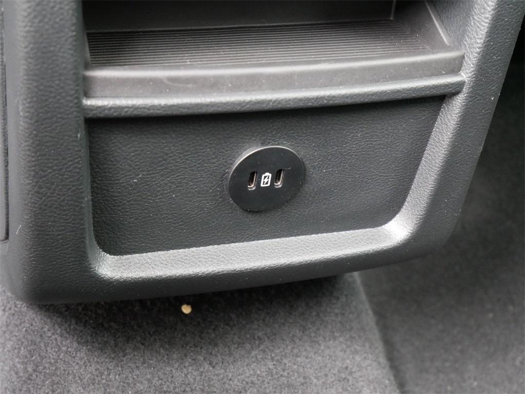 used 2024 Ford Edge car, priced at $33,999