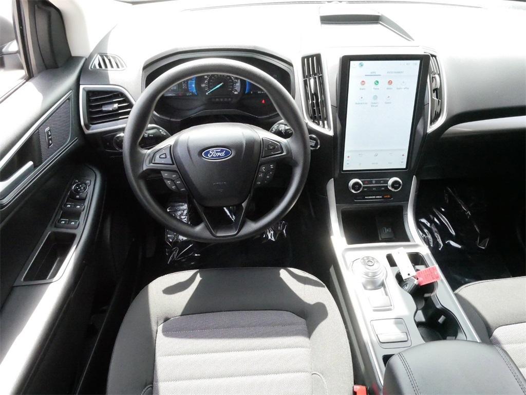 used 2024 Ford Edge car, priced at $30,898