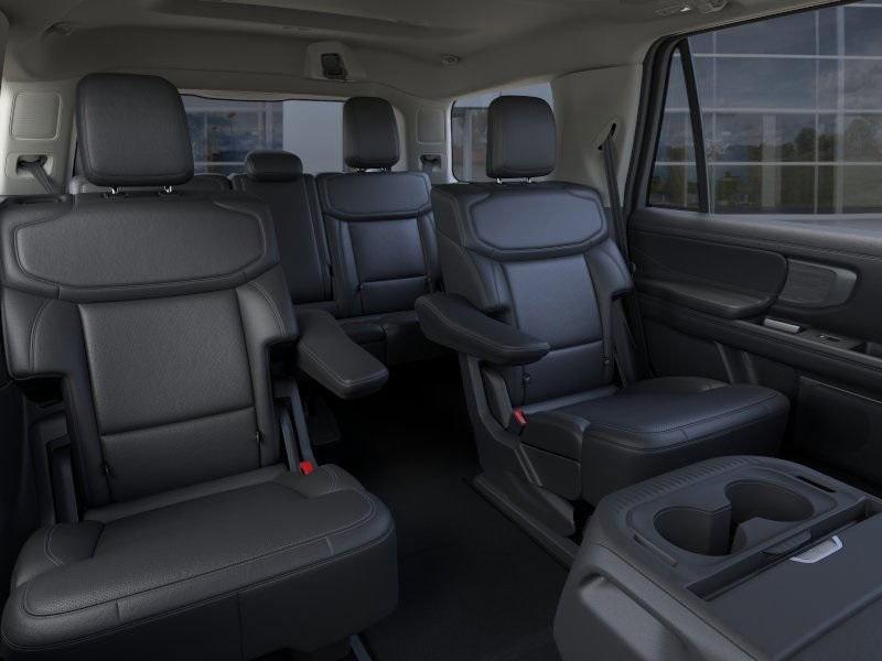 new 2025 Ford Expedition car, priced at $79,247