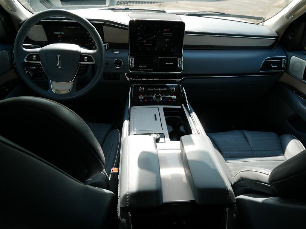 used 2020 Lincoln Navigator car, priced at $41,499