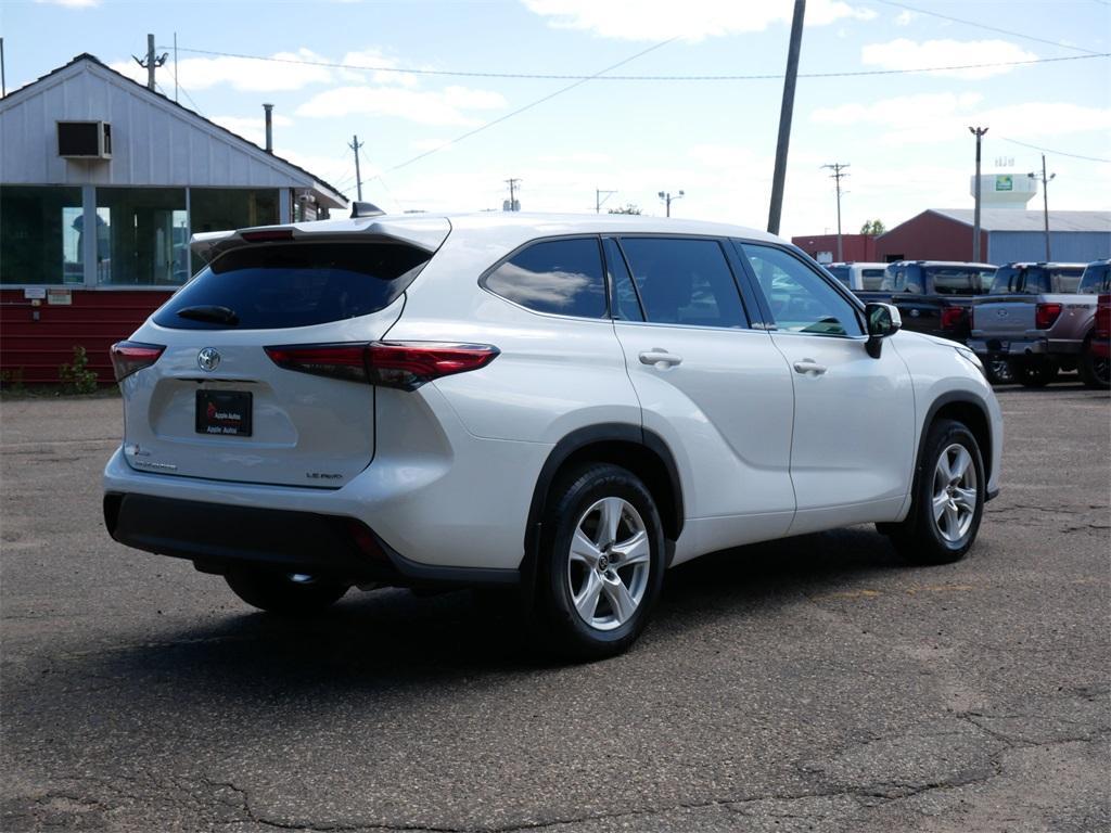 used 2022 Toyota Highlander car, priced at $37,999