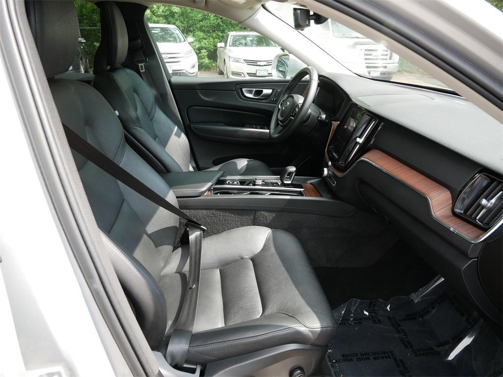 used 2023 Volvo XC60 car, priced at $27,499