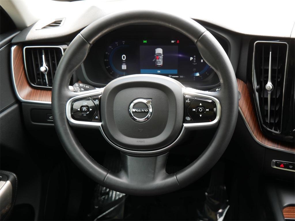 used 2023 Volvo XC60 car, priced at $27,499