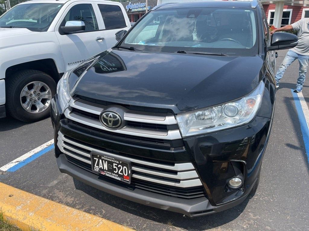 used 2017 Toyota Highlander car, priced at $22,999