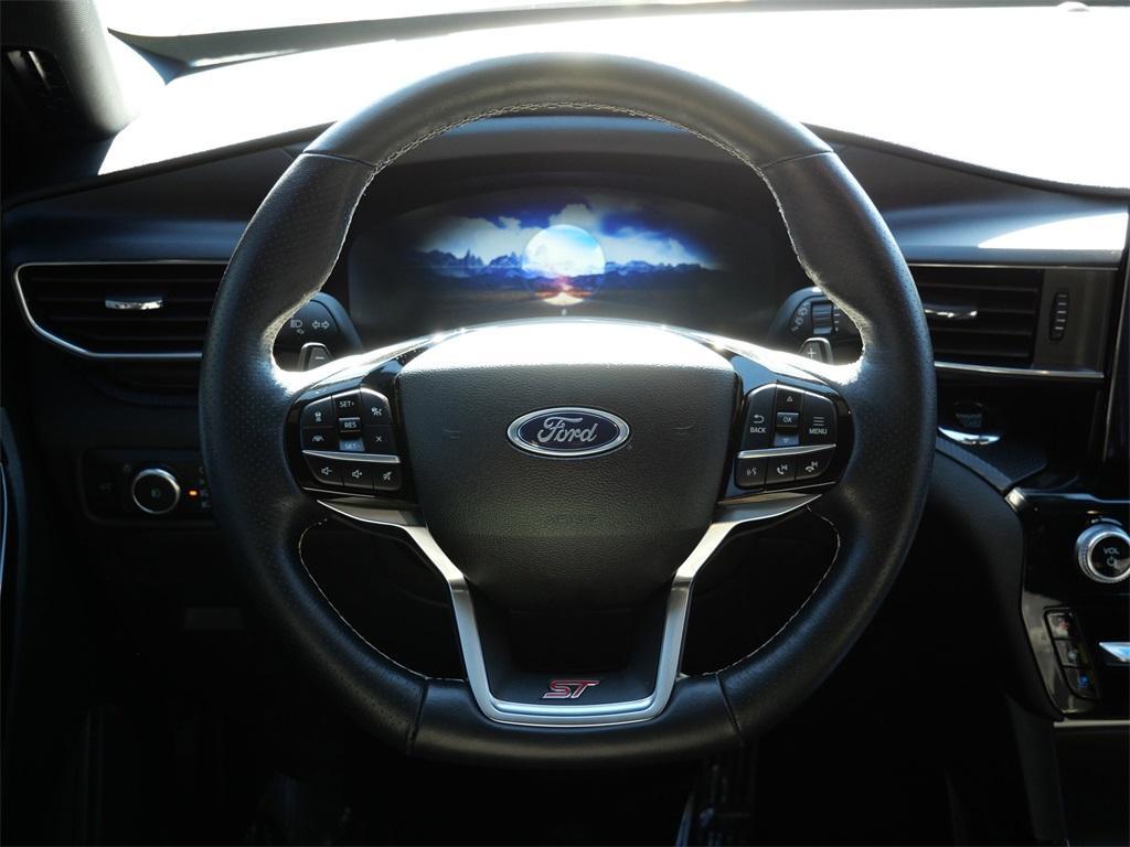 used 2023 Ford Explorer car, priced at $31,348