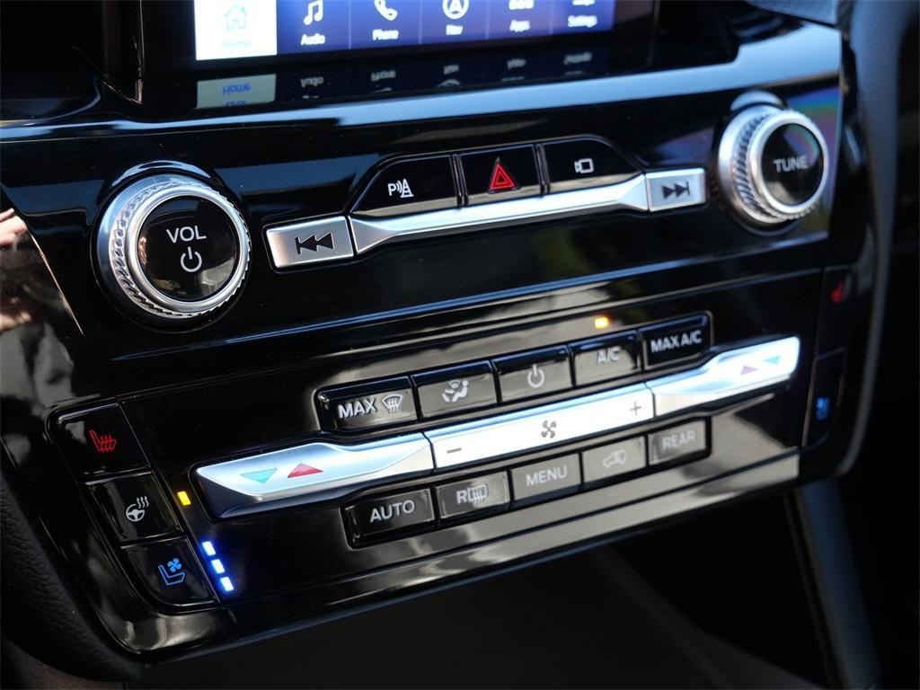 used 2023 Ford Explorer car, priced at $31,348