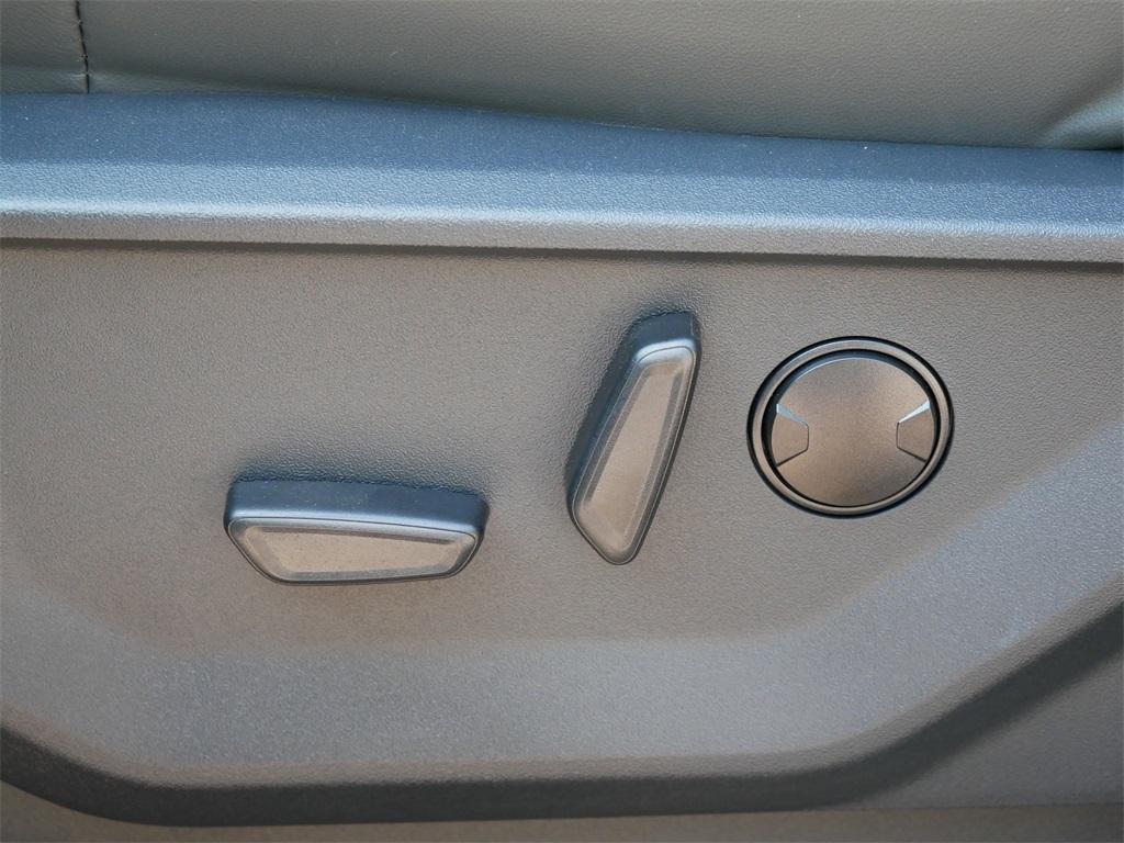 used 2025 Ford Expedition Max car, priced at $66,648