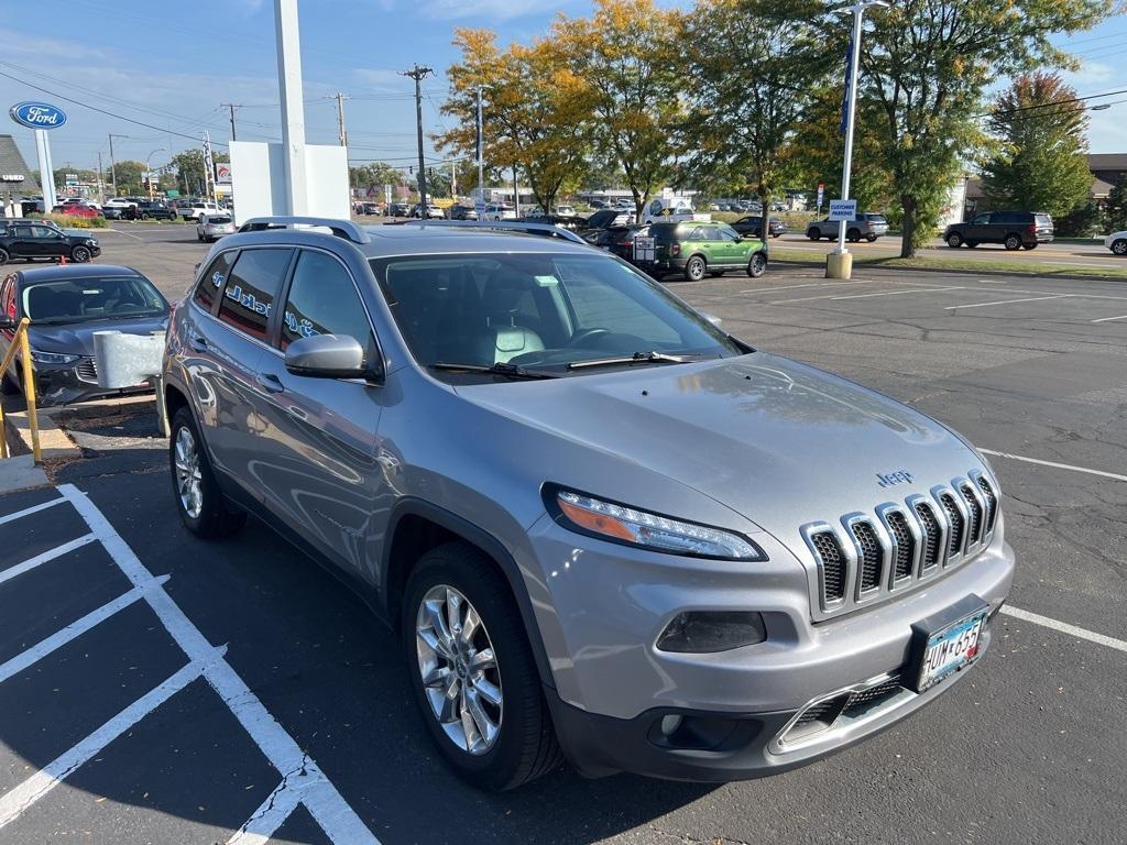 used 2015 Jeep Cherokee car, priced at $11,999