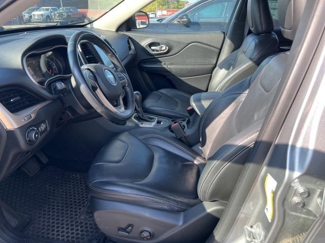 used 2015 Jeep Cherokee car, priced at $11,999