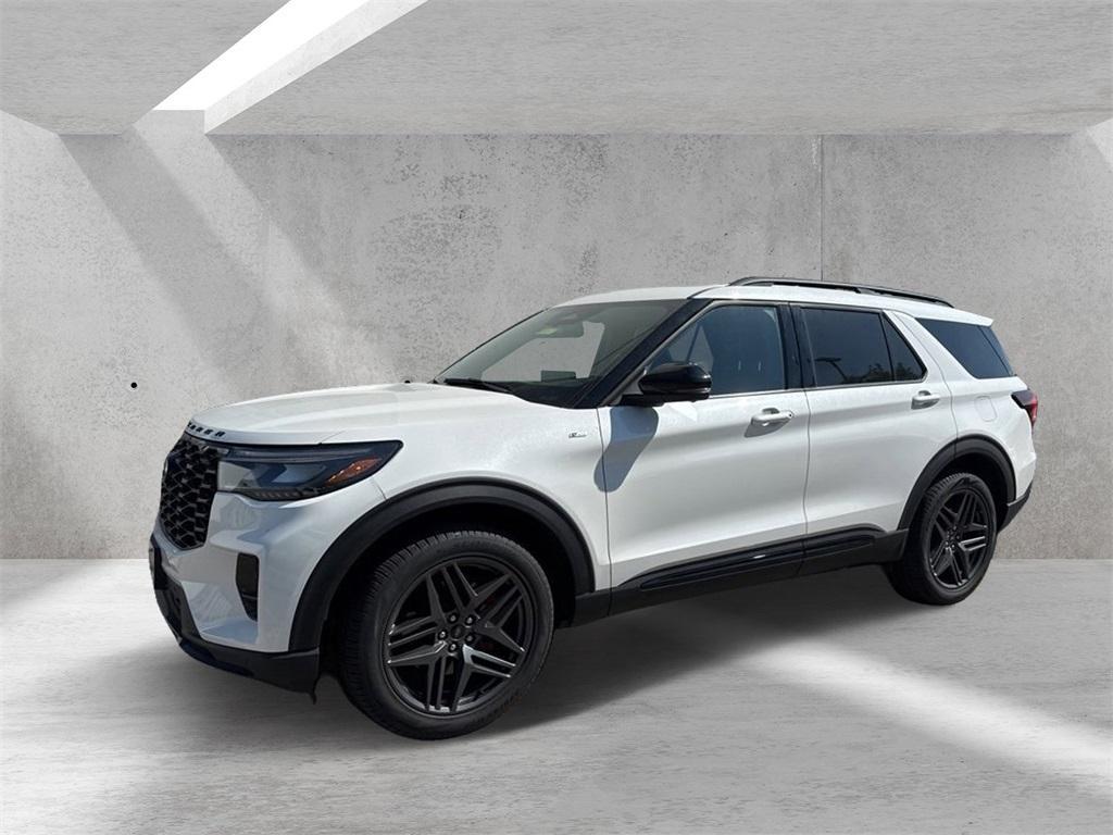 used 2025 Ford Explorer car, priced at $38,999