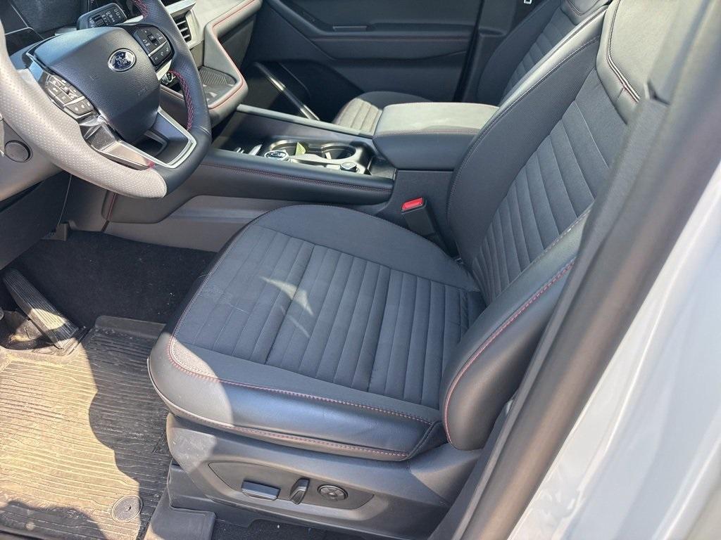 used 2025 Ford Explorer car, priced at $38,999