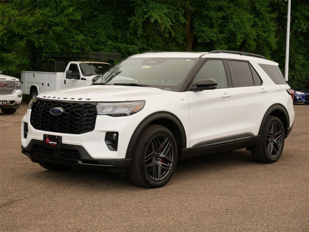 used 2025 Ford Explorer car, priced at $38,999