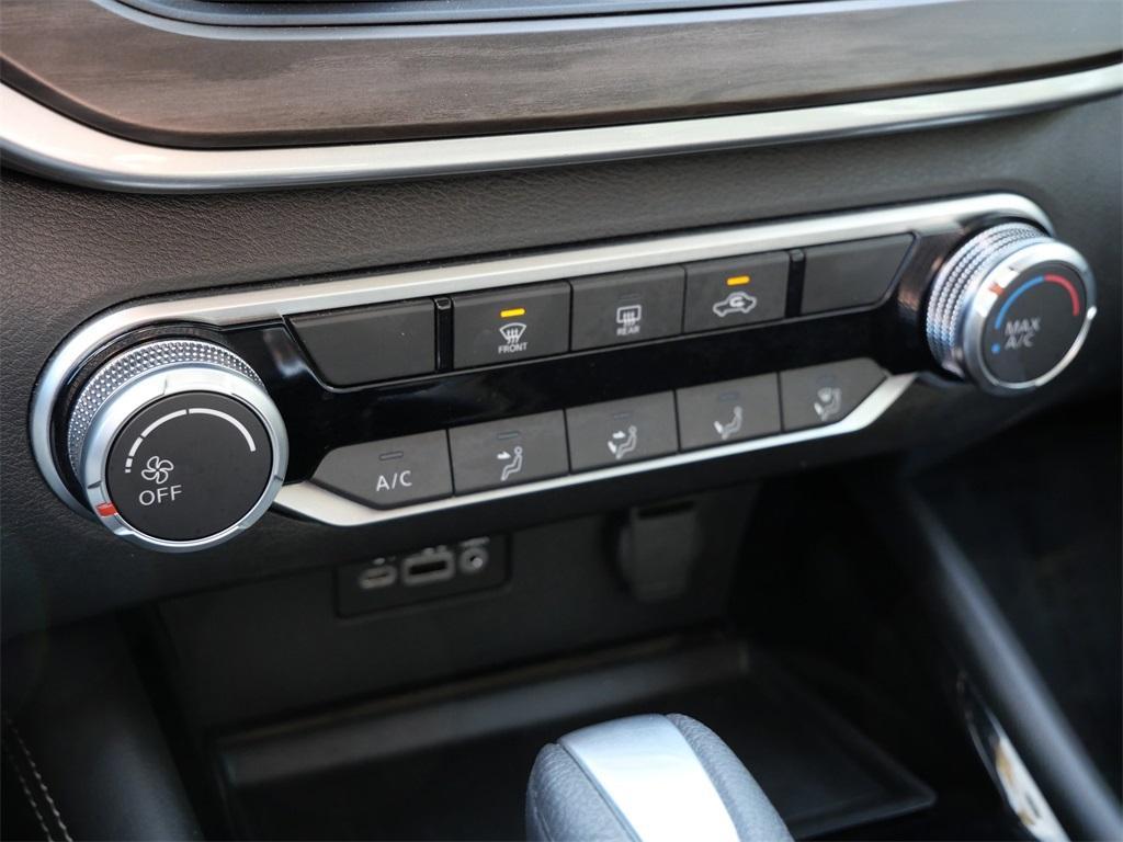 used 2023 Nissan Altima car, priced at $23,999