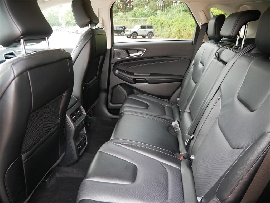used 2022 Ford Edge car, priced at $29,299