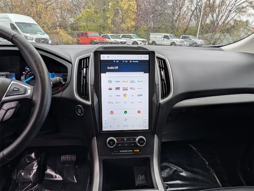 used 2024 Ford Edge car, priced at $26,999