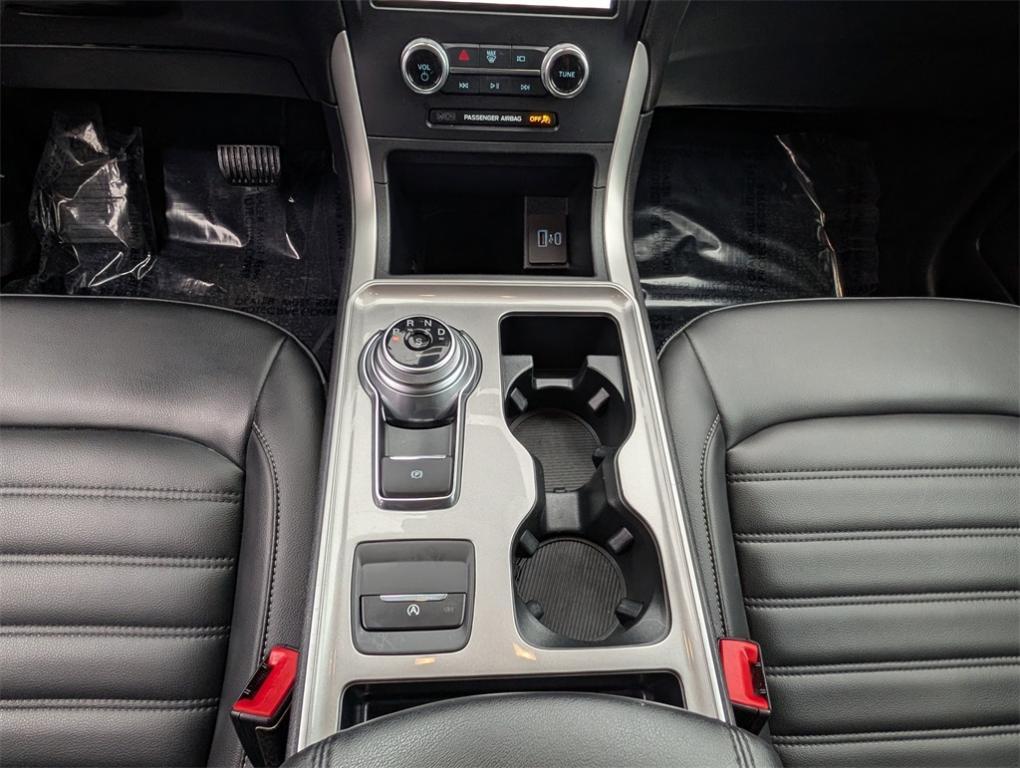 used 2024 Ford Edge car, priced at $26,999