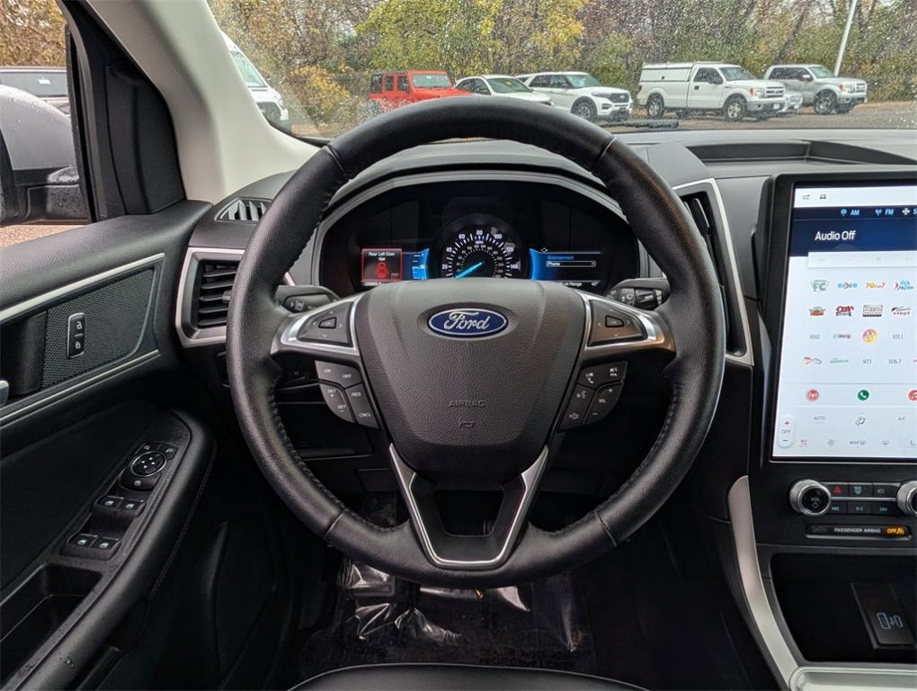 used 2024 Ford Edge car, priced at $26,999