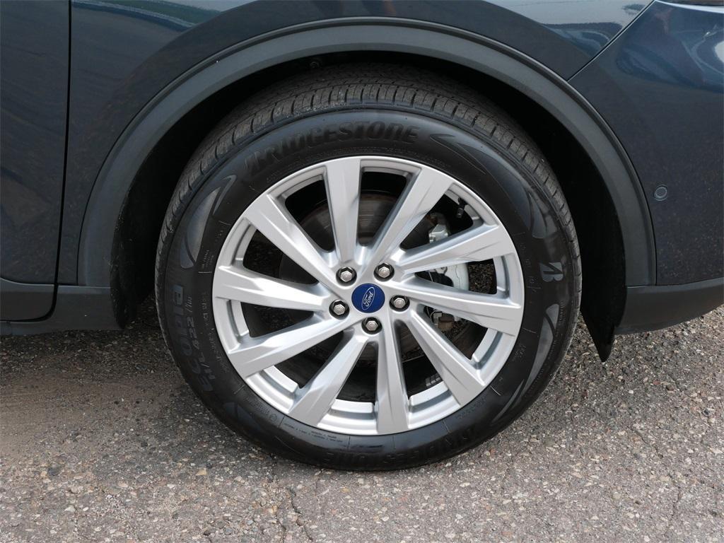 used 2022 Ford Escape car, priced at $24,999