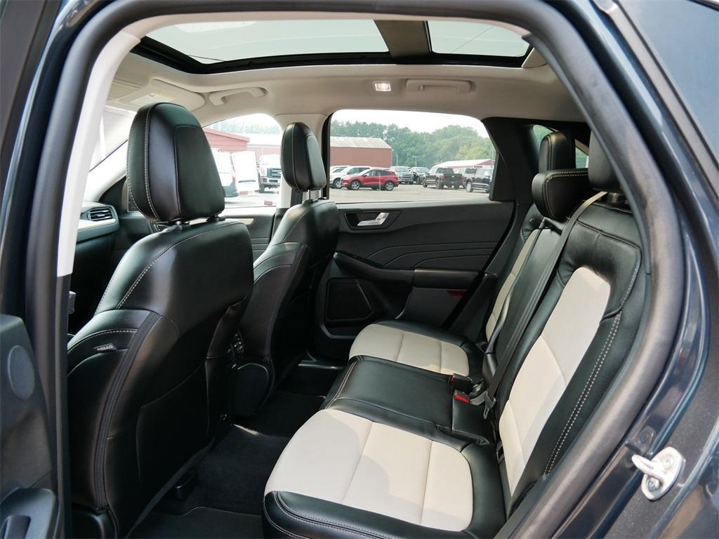used 2022 Ford Escape car, priced at $24,999