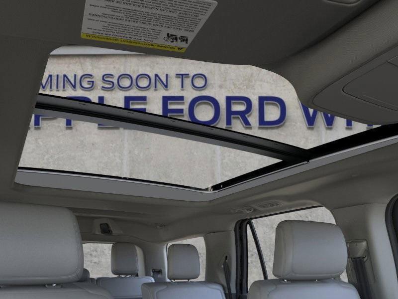 new 2025 Ford Expedition car, priced at $71,170