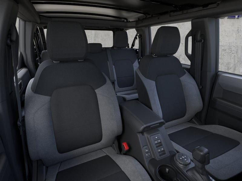 new 2025 Ford Bronco car, priced at $39,001