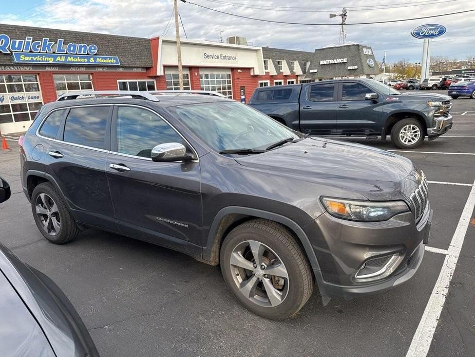 used 2019 Jeep Cherokee car, priced at $16,497