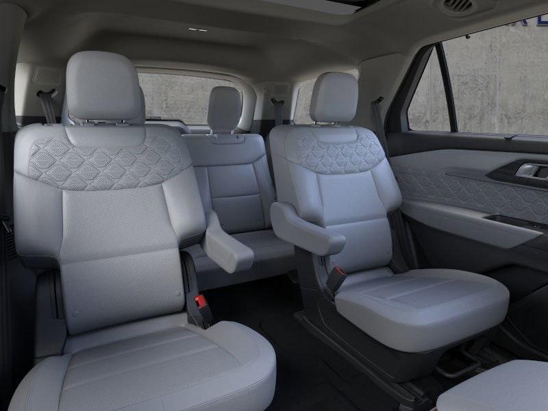 new 2025 Ford Explorer car, priced at $61,560