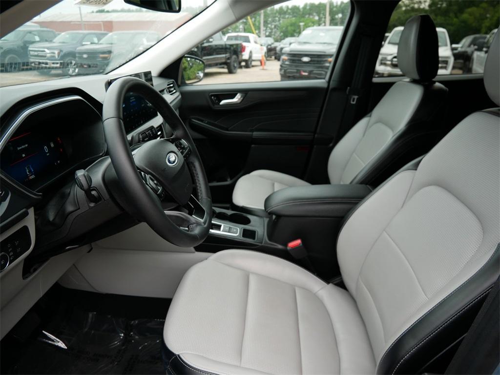 used 2023 Ford Escape car, priced at $24,411